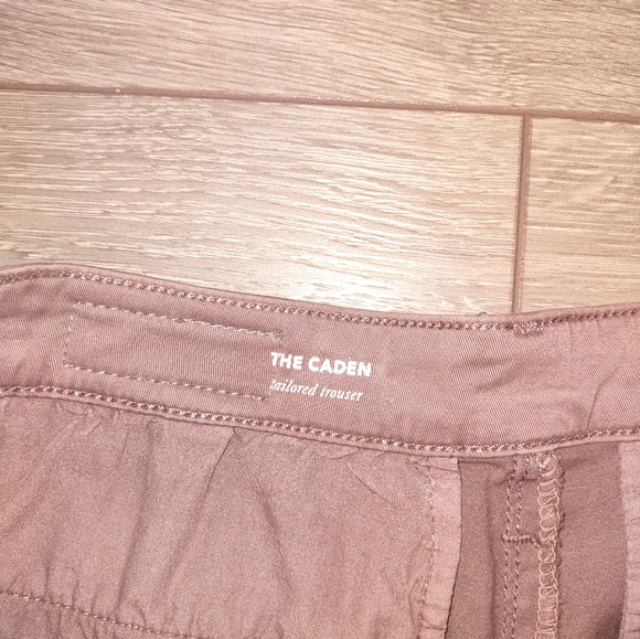 Caden cropped cotton blend twill slim legged pants - Picture 6 of 9